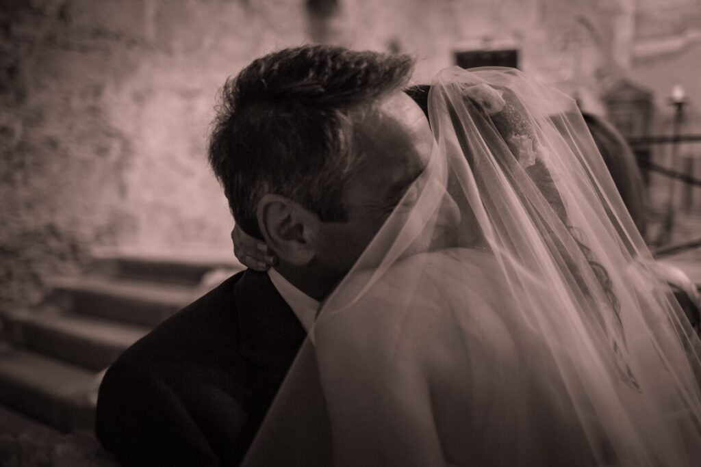 intimate wedding in rome michele belloni 024